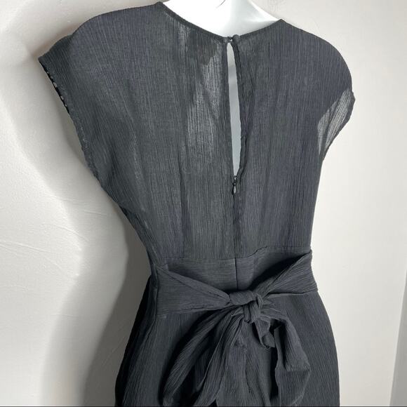 ANTHROPOLOGIE Cropped Wide Leg Jumpsuit Womens Size 0 Black Abbey Crepe Belted - Picture 6 of 10